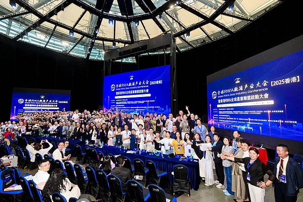 比特币终于迎来曙光：周线收阳背后的市场密码